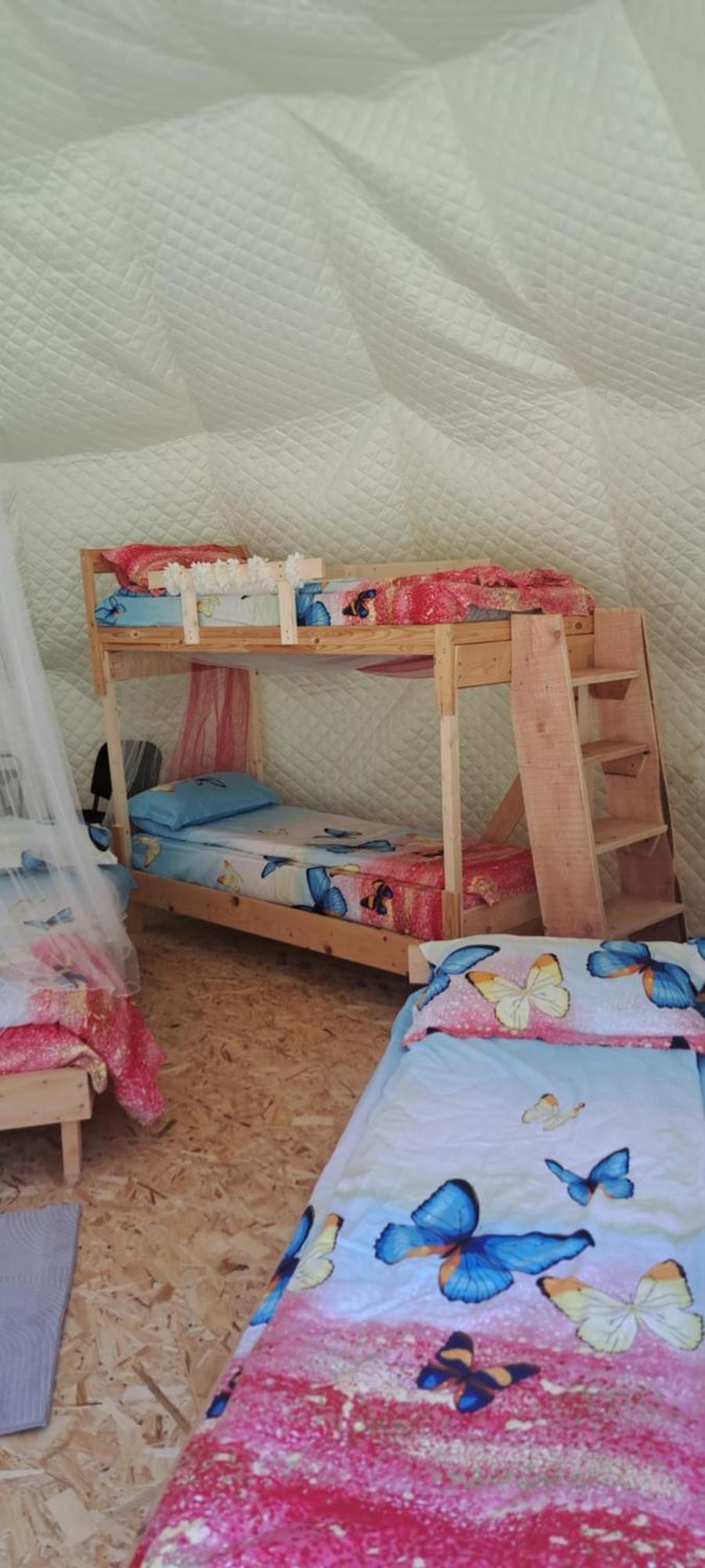 Forest Glamping Брашов Екстер'єр фото