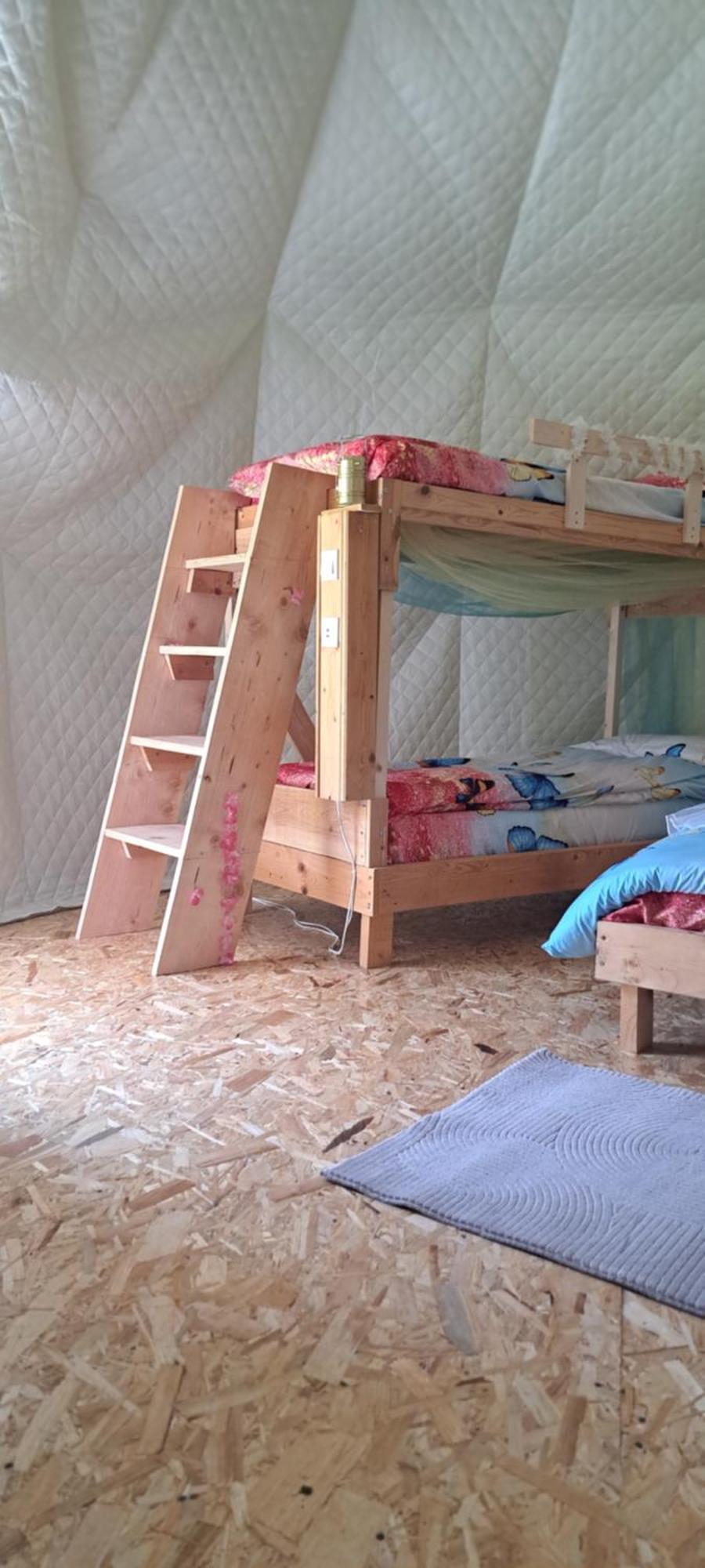 Forest Glamping Брашов Екстер'єр фото