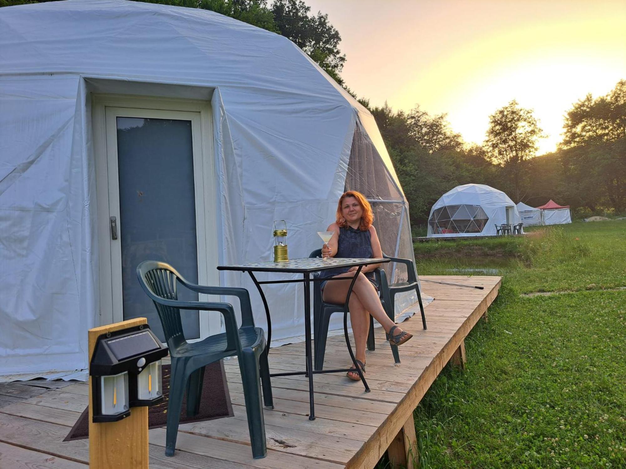 Forest Glamping Брашов Екстер'єр фото