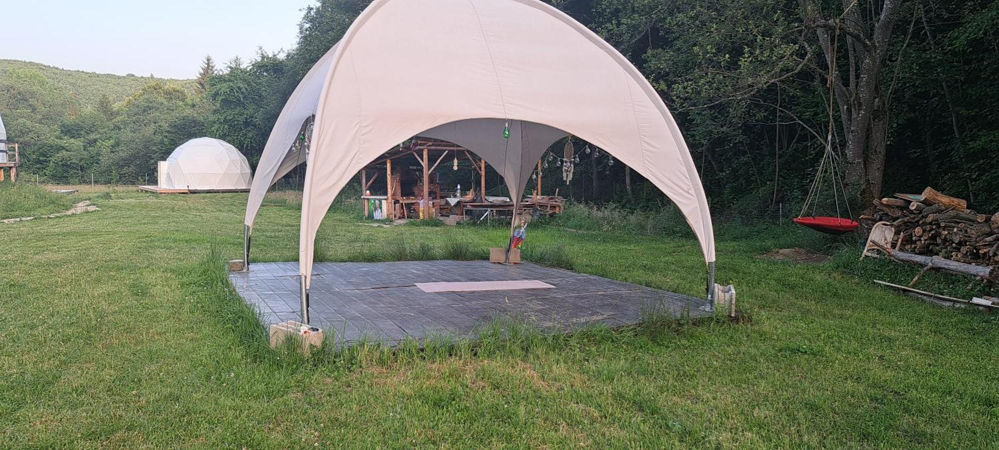 Forest Glamping Брашов Екстер'єр фото